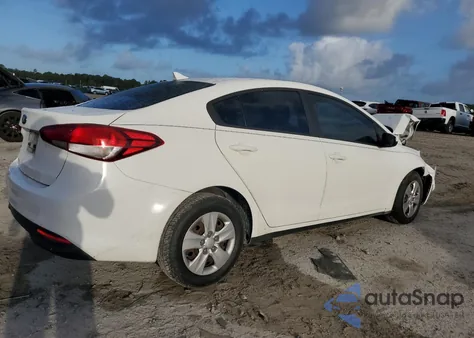 2017 Kia Forte Lx из США, поврежденный, VIN 3KPFK4A74HE027440